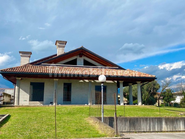 Villa nuova a San Zenone degli Ezzelini - Villa ristrutturata San Zenone degli Ezzelini