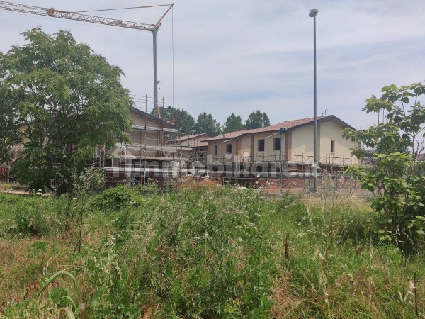 Villa nuova a Pavia - Villa ristrutturata Pavia